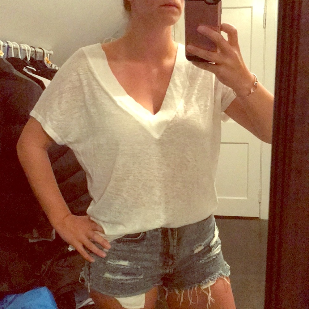 Zara white linen v-neck tee